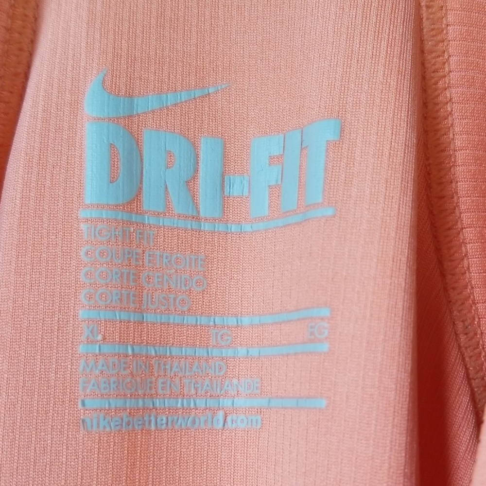 Nike dri fit tank size xl - Picture 4 of 4